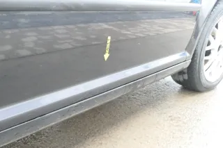 VW Golf 4 Tür vorne rechts Beifahrertür 2/3-Türer schwarz LC9Z ohnAnbauteile - Bild 4
