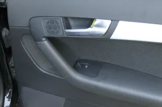 1x Audi A3 8P Türverkleidung Verkleidung Tür hinten rechts 4/5-Türer schwarz - Bild 2
