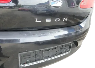 Seat leon 1P Stoßstange Heckstoßstange hinten schwarz LC9Z metallic - Bild 12