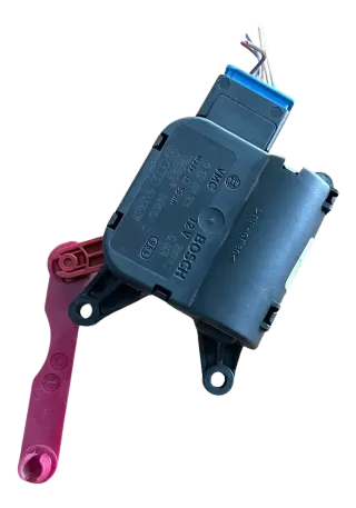 Audi A4 8E Stellmotor für Heizung Temperatur 8E1820511G 8E0820511 V158 V 158 - Bild 1