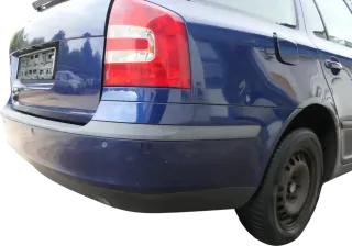 Skoda Octavia 1Z Combi Stoßstange hinten Heckstoßstange blau LF5Q Stoßfänger PDC - Bild 10