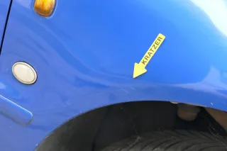 Audi A4 B5 (bis caMitte1999 Bild vergle) Kotflügel vorne rechts blau lila LY3K - Bild 4