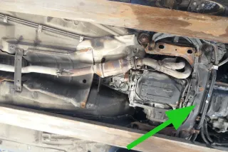Audi 80 100 Achse vorne Vorderachse Aggregateträger 8A0199313AD Rahmen - Bild 1