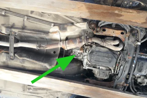 Audi 80 Getriebehalter Halter 8A0399115C Stütze Getriebe Automatik hinten 4-Zyli