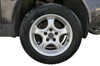 VW Passat 3BG Alufelgen Winterreifen Reifen 205/60 R15 91H KBA 43885 # 7mm - Bild 1