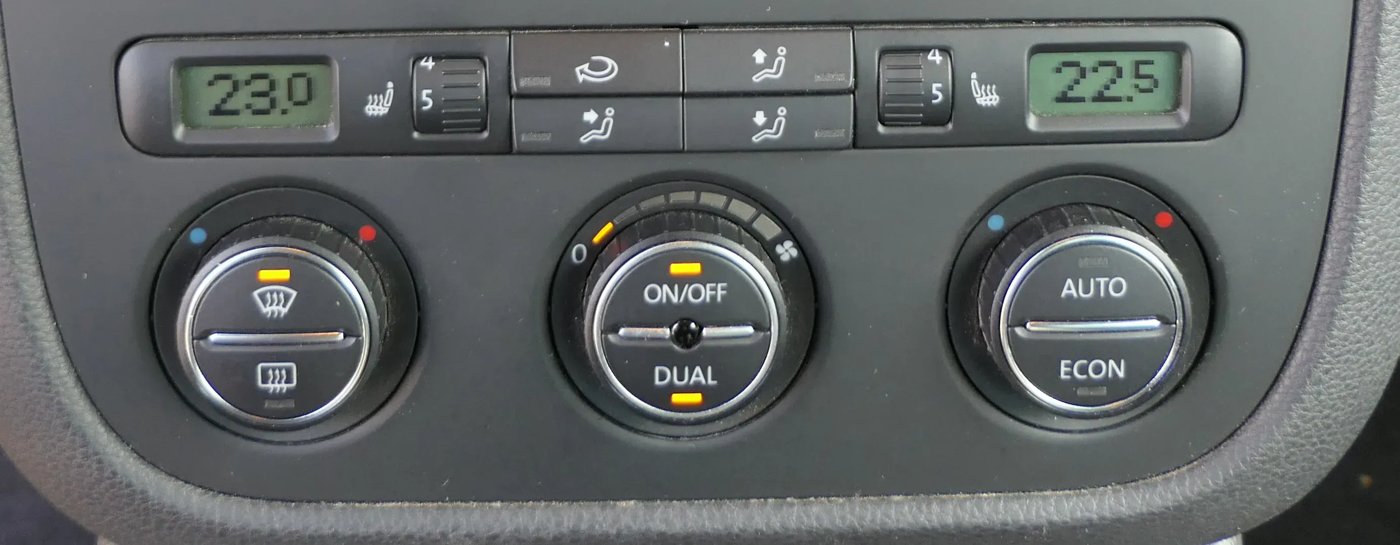 VW Golf 5 Eos Steuergerät Klimaanlage 1K0907044BN / BA / BJ Heizung Sitzheizung - Bild 1