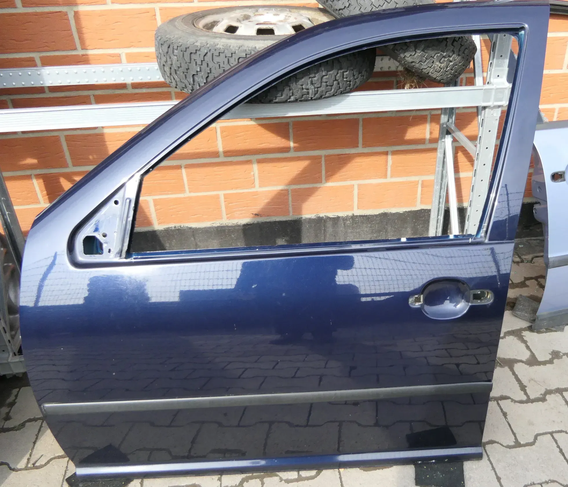 VW Golf 4 Bora Tür vorne links Fahrertür 4/5-Türer + Kombi Variant blau LC5H - Bild 1