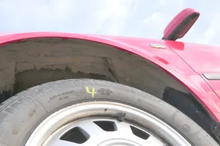 VW Passat 3B Kotflügel vorne links rot LY3D - Bild 5