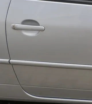 VW Lupo Seat Arosa Tür vorne rechts Beifahrertür silber LA7W (mechanischerFenst - Bild 2