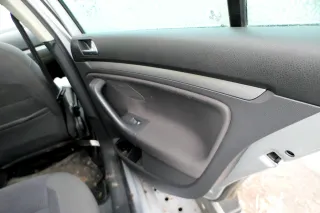 1x Golf Variant Kombi AJ5 5 1K Türverkleidung Verkleidung Tür hinten rechts schw - Bild 1
