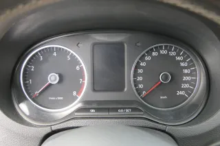 VW Polo 6R Tacho Tachometer Kombiinstrument 73.235km 6R0920860G Benziner - Bild 5