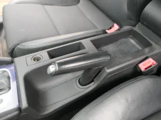Audi A3 8P Handbremse Feststellbremse schwarz Leder Griff 8P0711303C Leder - Bild 1