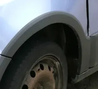 Fabia Roomster 5J NUR Zierleiste Leiste Abdeckung Kotflügel vorne links Scout - Bild 1