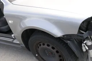 VW Passat 3BG Kotflügel vorne rechts grau LD7W (kein Blinkerloch) - Bild 3