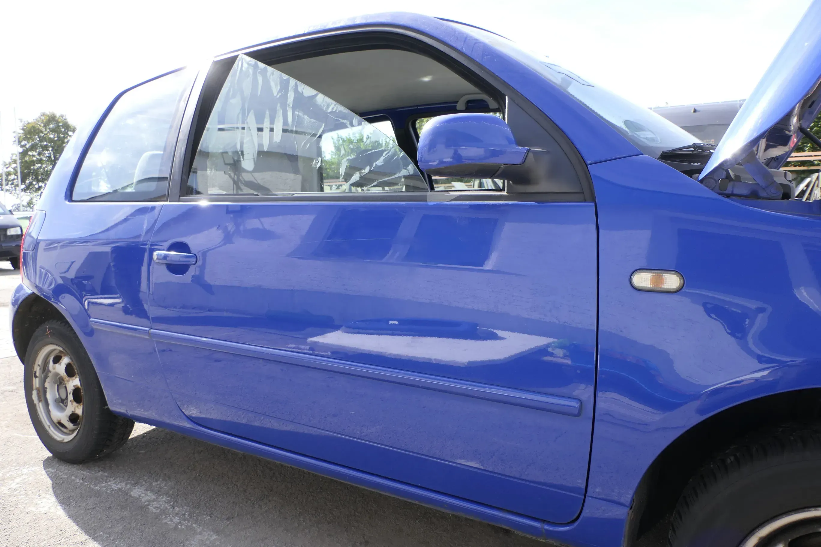 VW Lupo Seat Arosa Tür vorne rechts Beifahrertür blau LW5Z (für elektr.Fenst - Bild 1