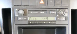 VW Golf 4 Bora Polo Radio Alpha 6X0035153A original mit Code - Bild 3