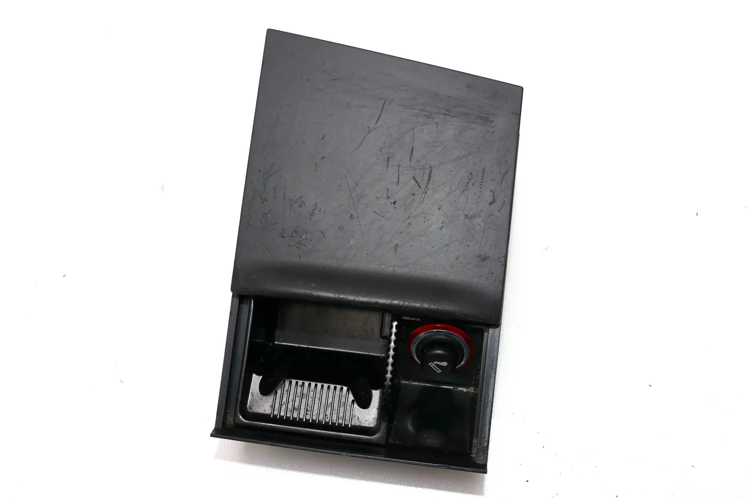 VW Golf 4 Bora Aschenbecher Zigarettenanzünder 1J0857961G - Bild 1