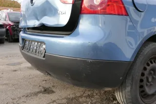VW Golf 5 1K Limousine Stoßstange hinten Heckstoßstange blau LA5S riverblue - Bild 3