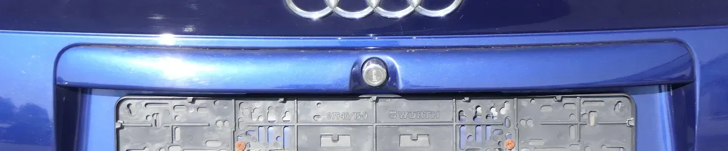 Audi A3 8L A4 Avant Griff Heckklappe Heckklappengriff blau LZ5K bis ca Bj.1999 - Bild 1