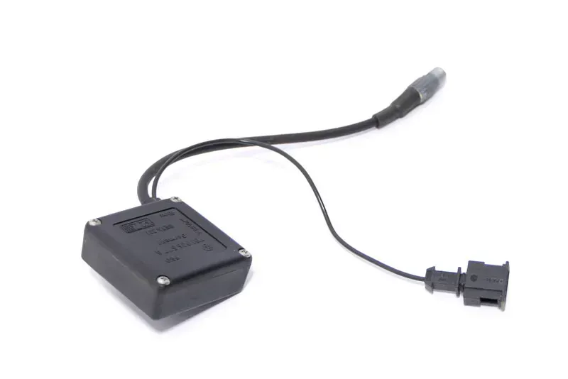VW T4 Steuergerät Antenne Antennenweiche Weiche 701035577A Antennenverstärker - Bild 1