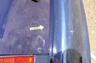 VW Polo 6N Heckklappe Klappe hinten Kofferraumklappe mit Scheibe blau LB5N - Bild 6