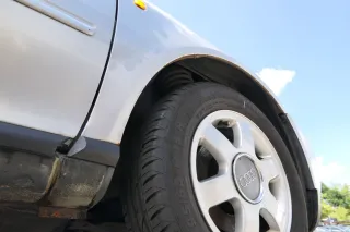 Audi A3 8L Kotflügel vorne rechts silber grau LY7M - Bild 2