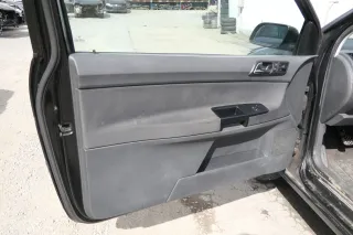 1x VW Polo 9N Türverkleidung Verkleidung Tür vorne links 2/3-Türer Fahrertür - Bild 3
