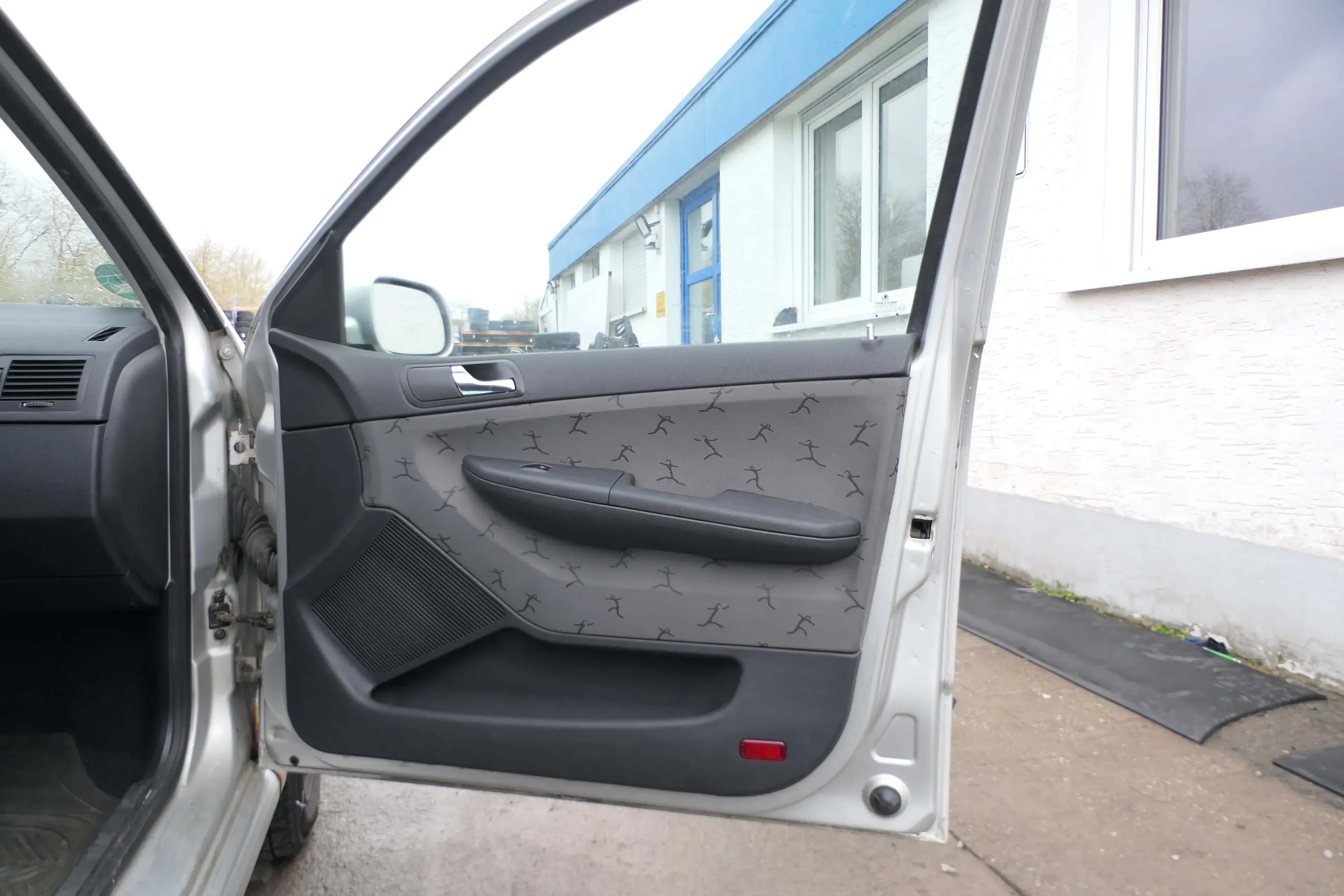 4 x Skoda Fabia 6Y Stufenheck Türverkleidung Verkleidung Tür vorn vorne links re - Bild 1
