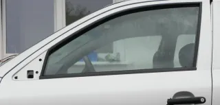 Skoda Octavia 1U vorne links Fenster Scheibe in Tür Fensterscheibe - Bild 1