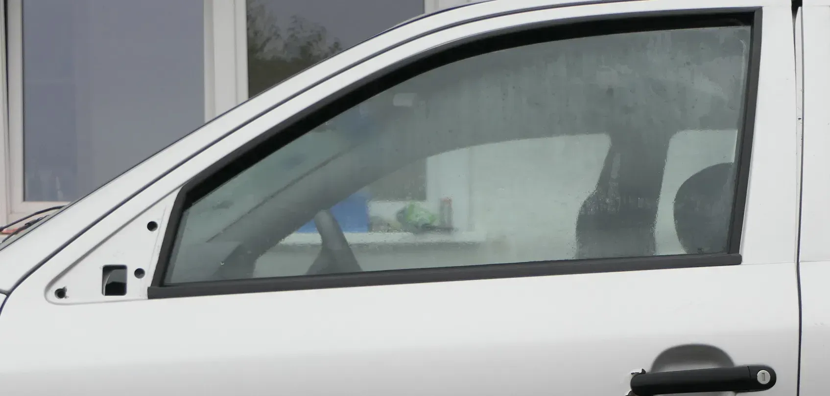 Skoda Octavia 1U vorne links Fenster Scheibe in Tür Fensterscheibe - Bild 1