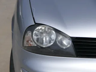 Seat Arosa 6H Stoßstange Frontstoßstange vorne grau silber LS7N Facelift + Grill - Bild 5