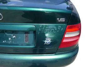 Audi A4 B5 Heckklappe hinten Klappe Kofferraumklappe Limousine grün LZ6J bis1999 - Bild 5