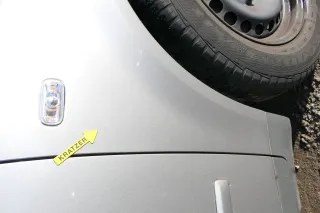 Audi A4 8E B6 Kotflügel vorne rechts grau LY7Q - Bild 4