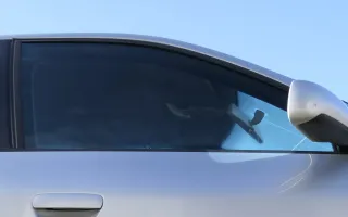 Audi A3 8L vorne rechts Fenster Scheibe in Tür Fensterscheibe 4/5-Türer - Bild 1