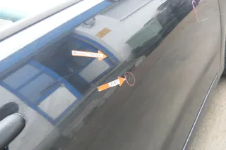 VW Polo Variant Kombi 6Kv oder Caddy 9Kv Tür vorne rechts schwarz LA9Y ohneAnbau - Bild 4