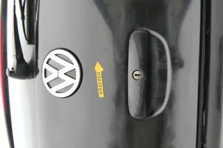 VW Polo 9N3 9N Heckklappe Kofferraumklappe Klappe schwarz LC9Z - Scheibe - Bild 6