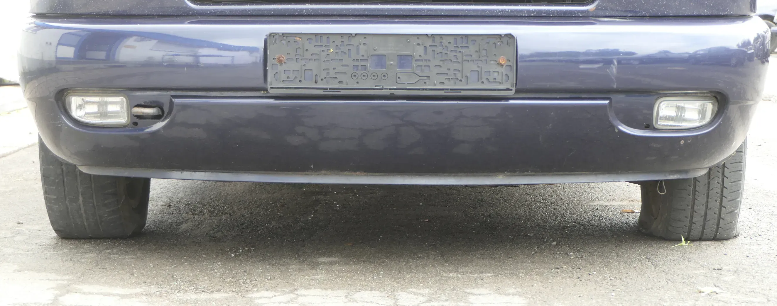 VW T4 Multivan Lange Version Stoßstange Frontstoßstange vorne blau LN5Y Nebelsch - Bild 1