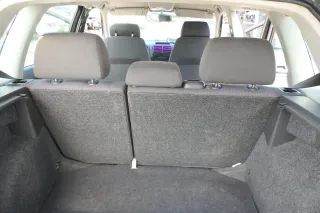 VW Polo 9N 9N3 Sitz Rückbank Sitzfläche Sitze 3 Punkt Gurt hinten mit Kopfstütze - Bild 4