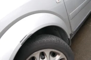 Audi A2 8Z Kotflügel vorne links silber LY7W - Bild 2
