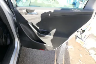 VW Passat 3C Variant Türverkleidung Verkleidung Tür hinten rechts schwarz - Bild 1