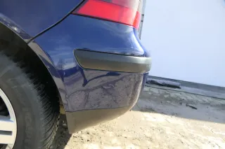 VW Golf 4 Limousine Stoßstange hinten Heckstoßstange Stoßfänger blau LB5N - Bild 5