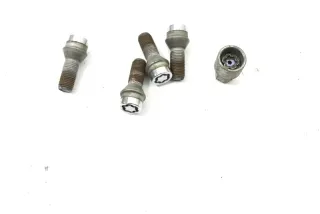 VW Golf 4 Bora Audi A3 Passat 3B 3BG Felgenschloß Schloß Felge Radschraube - Bild 1