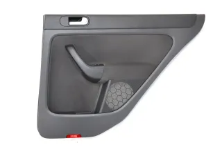 VW Golf Plus 5M 1x Türverkleidung Verkleidung Tür hinten rechts schwarz - Bild 1