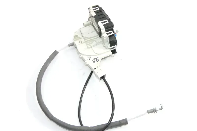 VW Crafter 2E Stellmotor Tür Türschloß links vorn 2E1837015E - Bild 1