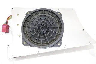 Audi A4 Avant Kombi Subwoofer 8D9035381b Lautsprecher Bassbox Bose - Bild 1