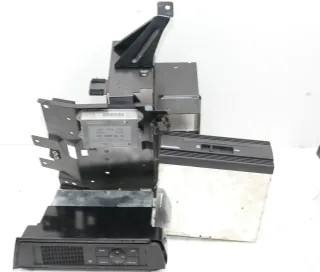 VW Passat 3B 3BG  Navi Navirechner Steuereinheit 4D0919887D Bedienteil Rechner - Bild 1