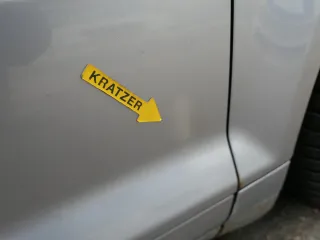 Audi A3 8P 2/3-Türer Tür vorne rechts Beifahrertür Türblatt grau LY7J - Bild 6