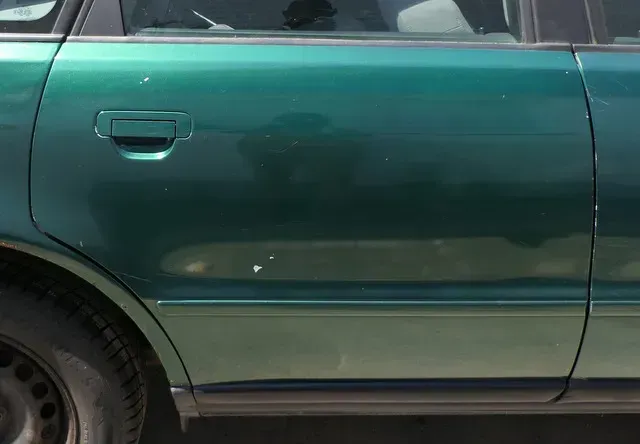 Audi A4 B5 Tür Türblatt hinten rechts grün LZ6J Kombi Limo - Bild 1