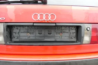 Audi 80 8C Kombi Avant Stoßstange hinten Spoiler rot LY3H - Bild 5