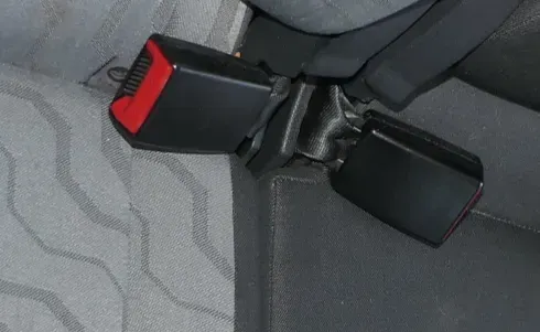 1x Skoda Roomster 5J Gurtschloß Schloß Gurt hinten rechts - Bild 1